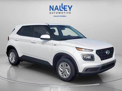 2025 Hyundai VENUE SE