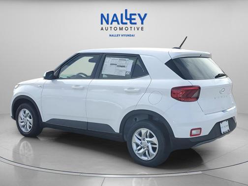 2025 Hyundai VENUE SE