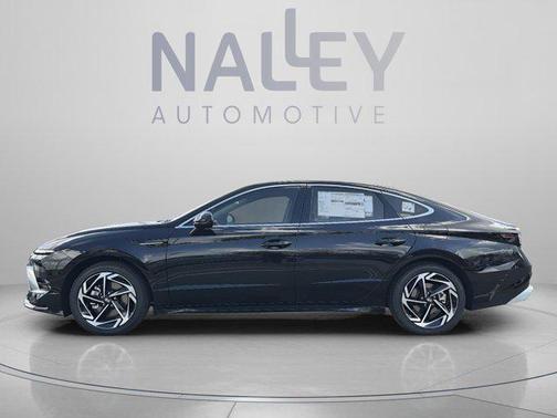 Black 2026 Hyundai SONATA SEL Sport
