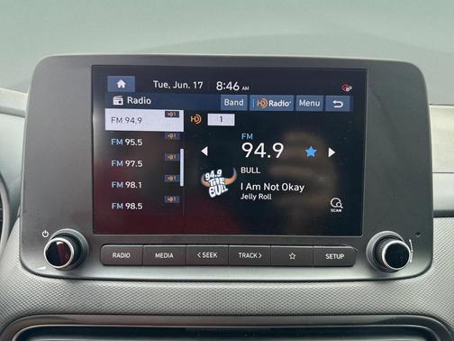 2023 Hyundai KONA SEL