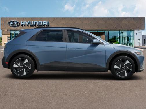 2025 Hyundai IONIQ 5 SEL