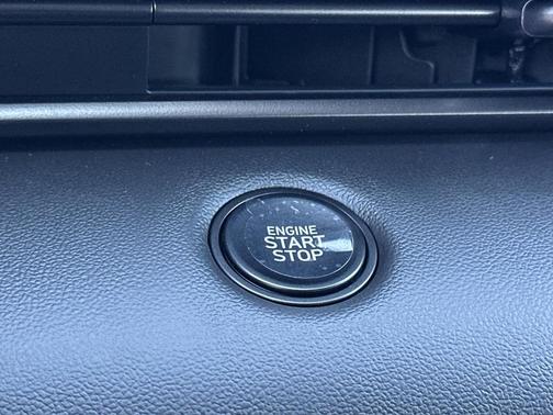 2026 Hyundai ELANTRA SEL