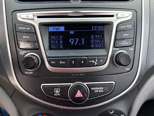2015 Hyundai Accent GS