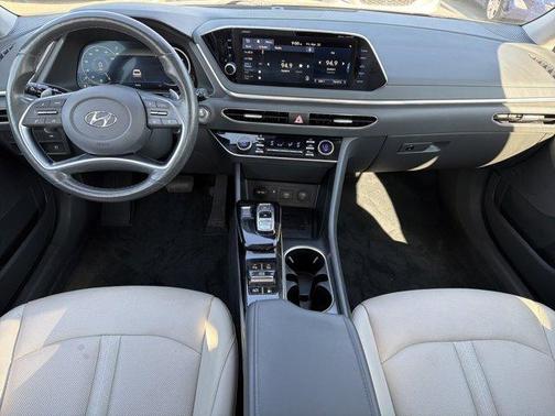 2020 Hyundai SONATA Limited