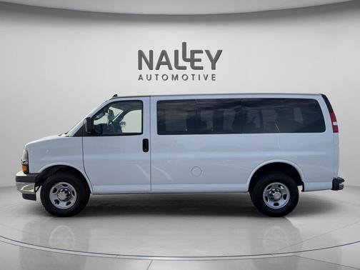 2020 Chevrolet Express 2500 LT