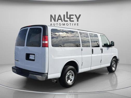 2020 Chevrolet Express 2500 LT