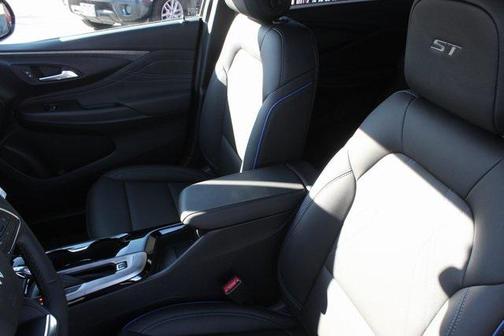 2025 Buick Envista Sport Touring FWD