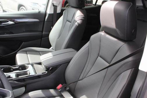 2025 Buick Envision Preferred AWD