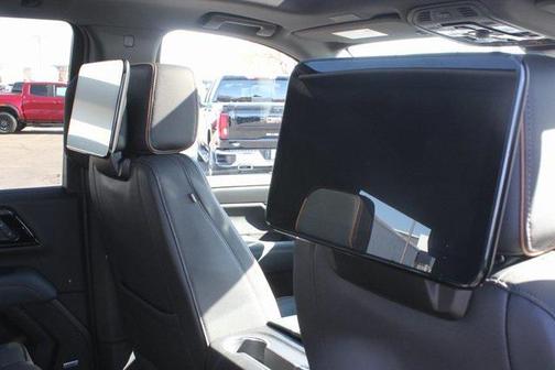 2026 GMC Yukon 4WD AT4