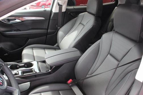 2025 Buick Envision Preferred AWD