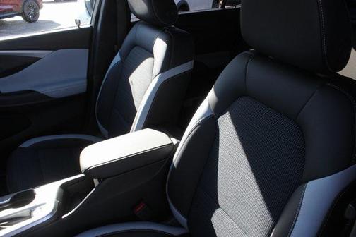 2025 Buick Envista Preferred FWD