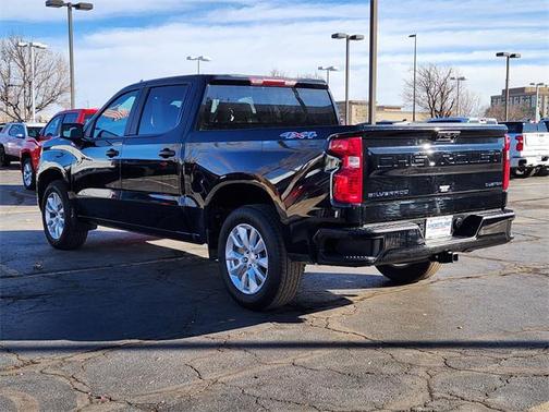 2022 Chevrolet Silverado 1500 Custom