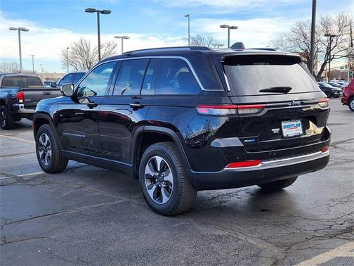 2023 Jeep Grand Cherokee 4xe Base