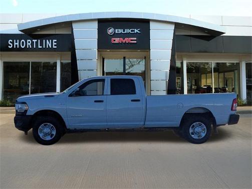 2022 RAM 2500 Tradesman Crew Cab 4x4 8' Box