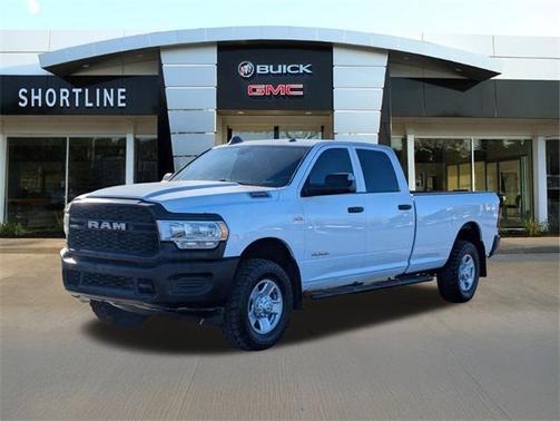 2022 RAM 2500 Tradesman Crew Cab 4x4 8' Box