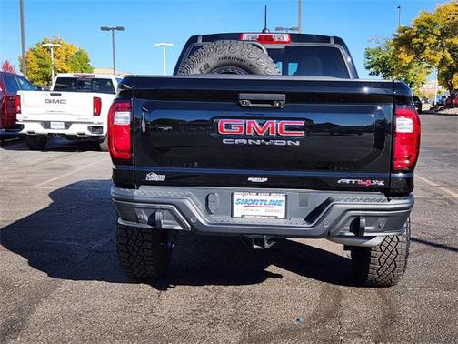 2024 GMC Canyon AT4X