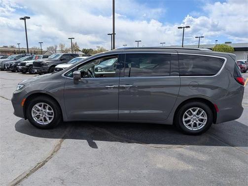 2021 Chrysler Pacifica Touring L
