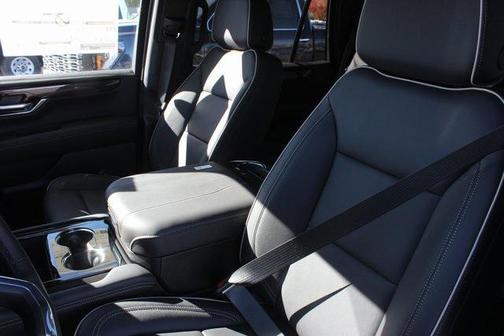 2026 GMC Yukon 4WD Elevation