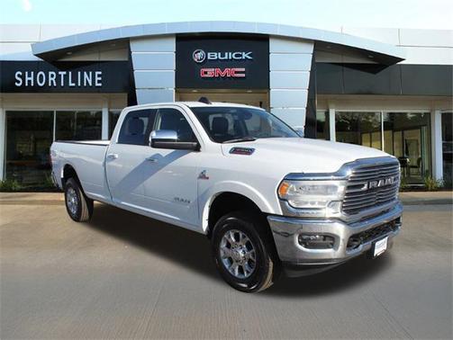 2022 RAM 3500 Laramie Crew Cab 4x4 8' Box