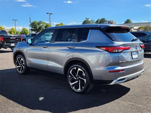 2024 Mitsubishi Outlander 