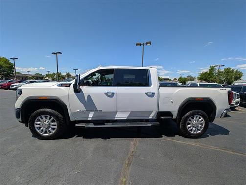 2024 GMC Sierra 2500 SLT