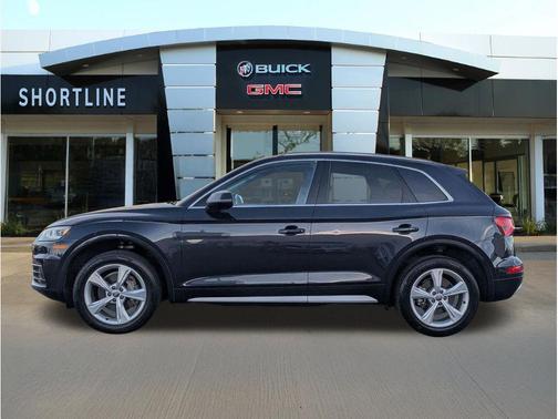 Moonlight Blue Metallic 2020 Audi Q5 45 Premium Plus