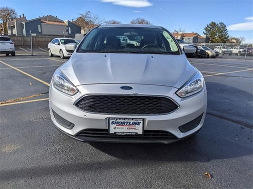 Photo 3 of 34 of 2018 Ford Focus SE