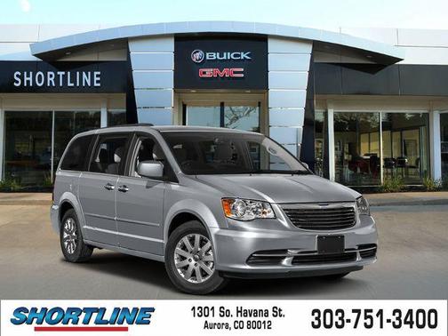 2015 Chrysler Town & Country Touring