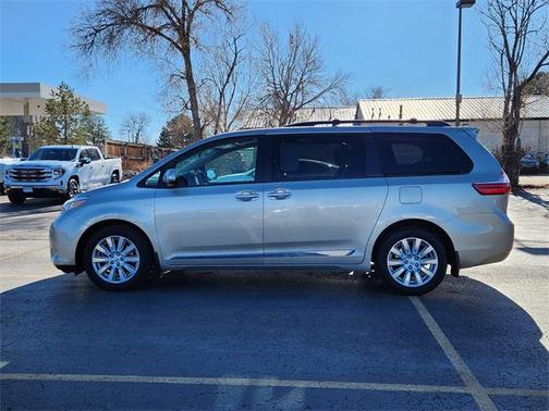 2017 Toyota Sienna Limited Premium