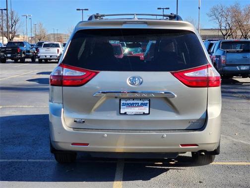 2017 Toyota Sienna Limited Premium