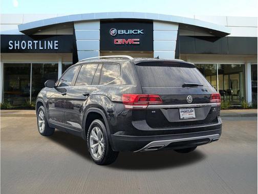 Deep Black Pearl 2018 Volkswagen Atlas 3.6L SE