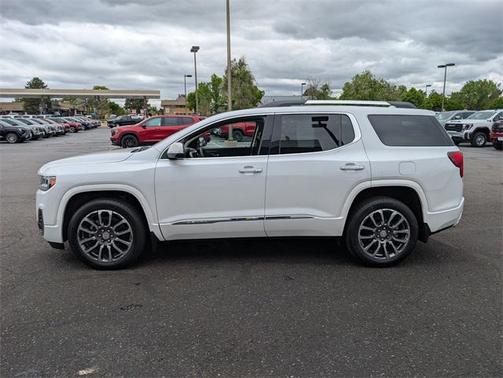 2020 GMC Acadia Denali