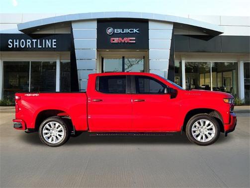 2022 Chevrolet Silverado 1500 Custom