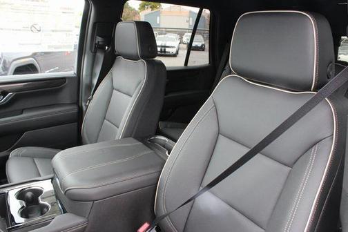 2026 GMC Yukon 4WD Elevation