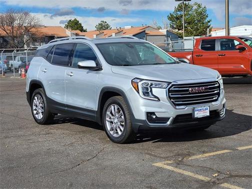 2022 GMC Terrain SLT