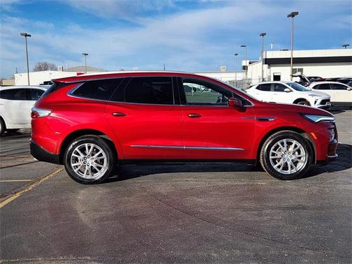 2022 Buick Enclave AWD Essence