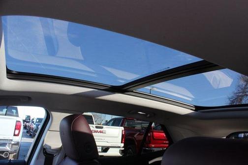 2025 Buick Envision Sport Touring AWD