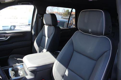 2026 GMC Yukon 4WD Elevation