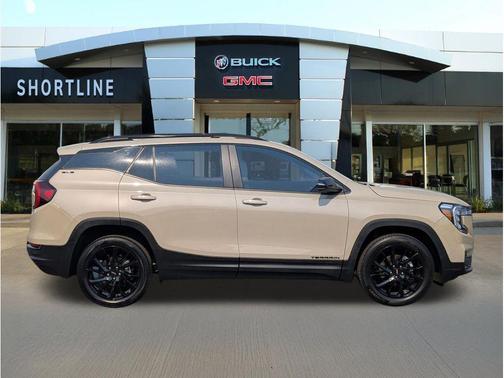 Desert Sand Metallic 2023 GMC Terrain SLE