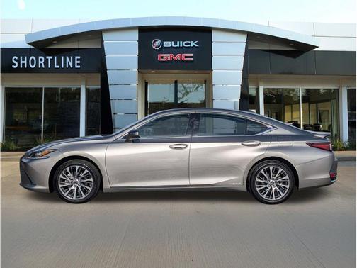 Atomic Silver 2021 Lexus ES 300h Base
