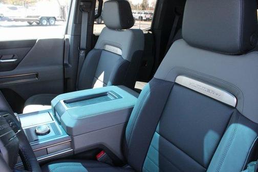2024 GMC HUMMER EV SUV 2X