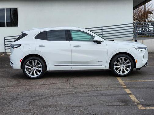 2022 Buick Envision AWD Avenir