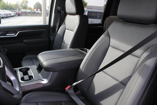 2025 GMC Sierra 2500 SLT