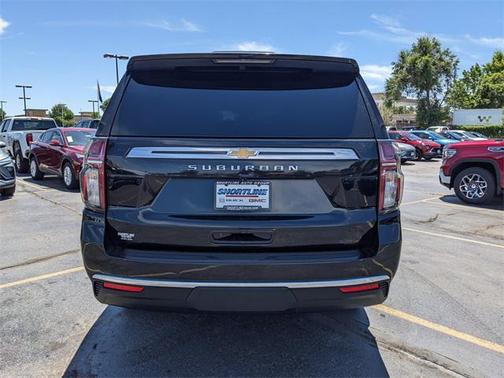 2021 Chevrolet Suburban LS