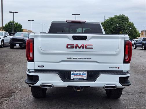 2022 GMC Sierra 1500 AT4