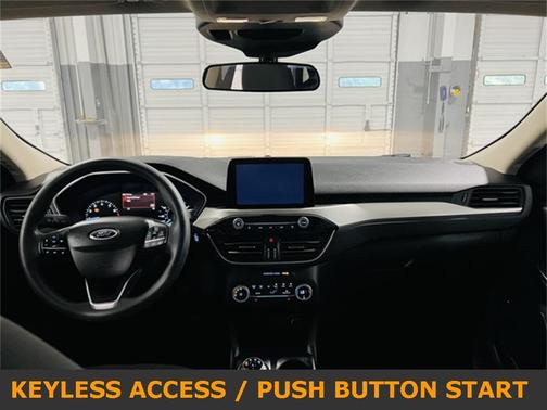 2020 Ford Escape SE