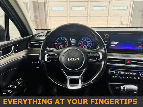 2023 Kia K5 EX