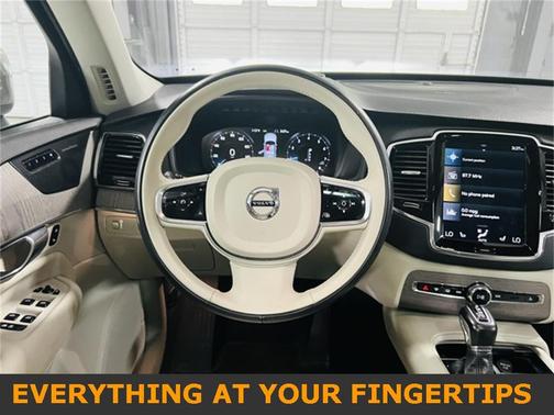 2021 Volvo XC90 T6 Inscription 7 Passenger
