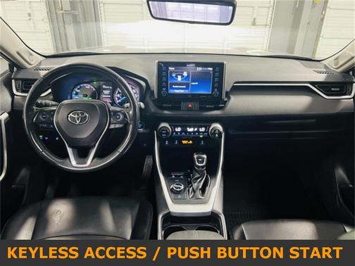 2021 Toyota RAV4 Hybrid XLE Premium