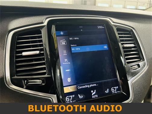 2018 Volvo XC90 T6 Momentum